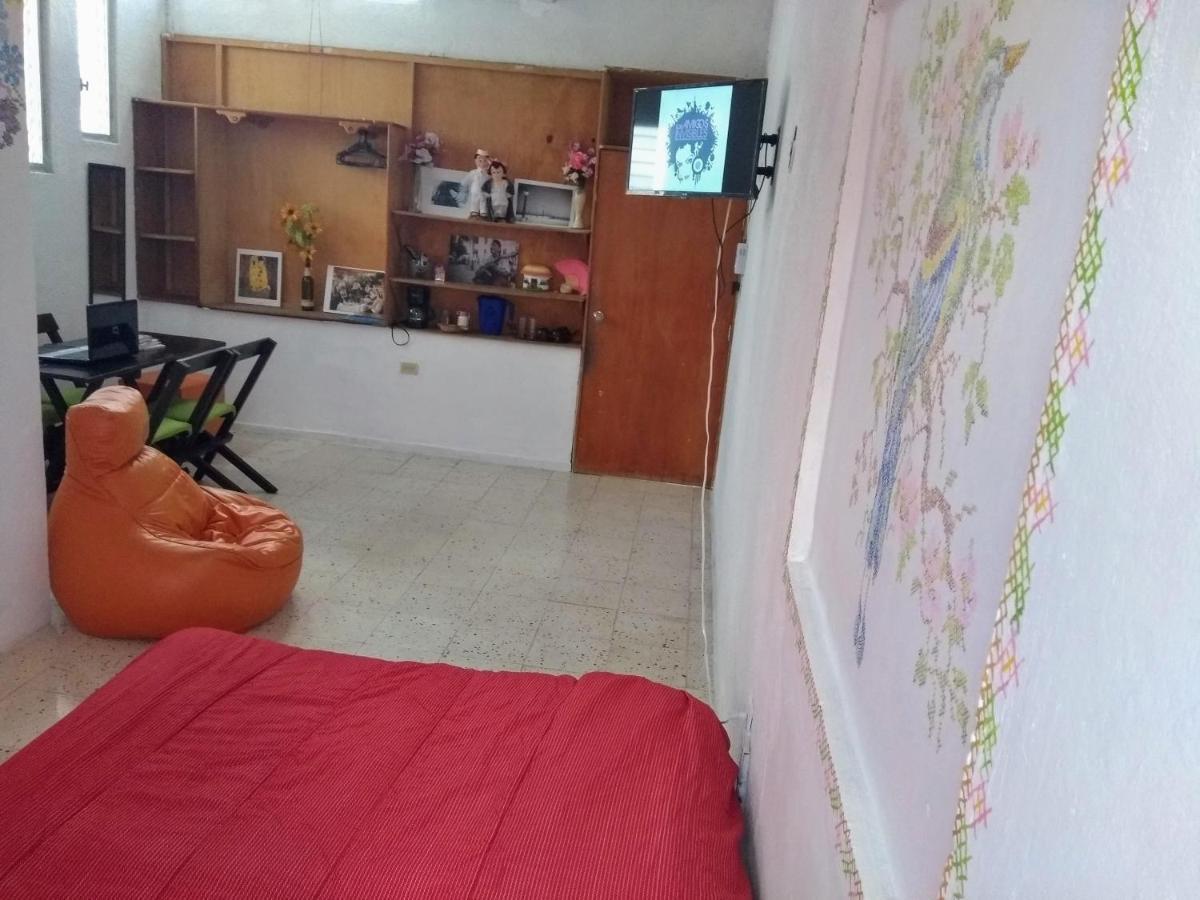 Casa Mestiza Apartment Merida Bagian luar foto